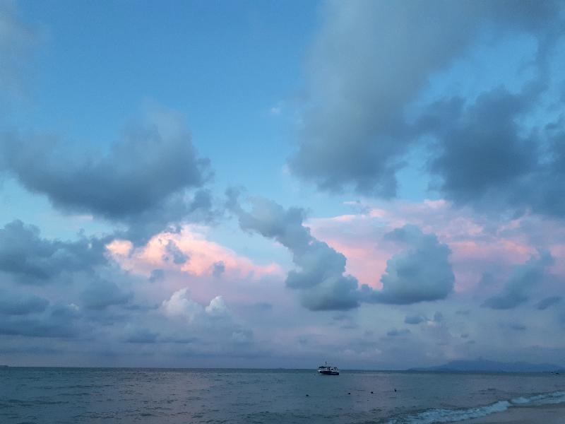 The Millen Penang, Autograph Collection Hotel George Town Eksteriør billede Sunset at the beach